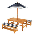 KidKraft Table et Bancs de Jardin pour Enfant avec Coussins et Parasol, Salon de Jardin extérieur en Bois pour Enfants, Rayé Bleu Marine et Blanc, 00106
